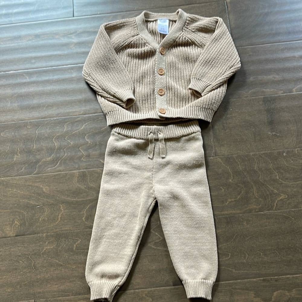 Modern moments 6/9m matching outfit